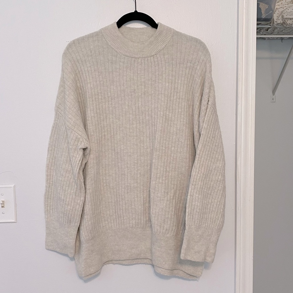 euc h&m oversized sweater☁️